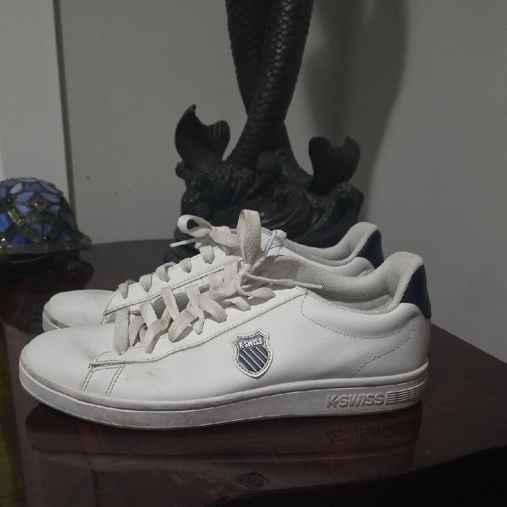 K-SWISSK-SWISS Court Shield Men’s Casual White and Navy Sneakers